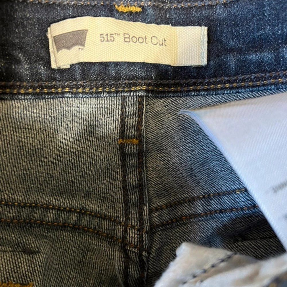 Levi's size 8 M‎ bootcut jeans - Picture 6 of 7